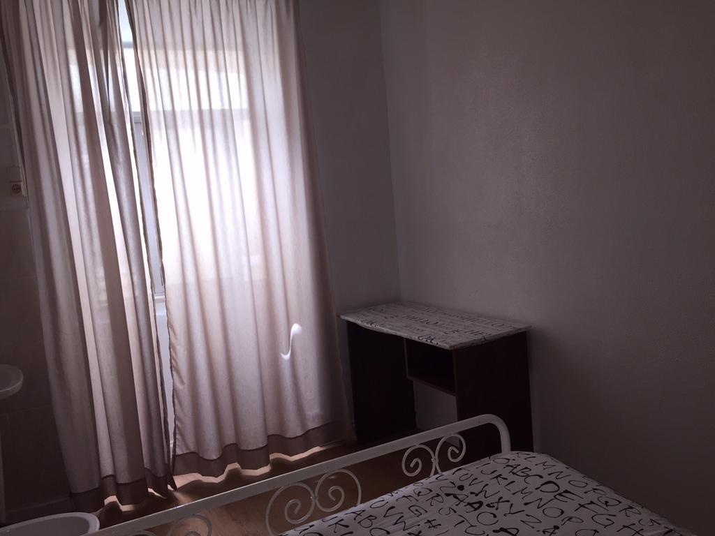 Duque Hotell Lisboa Rum bild